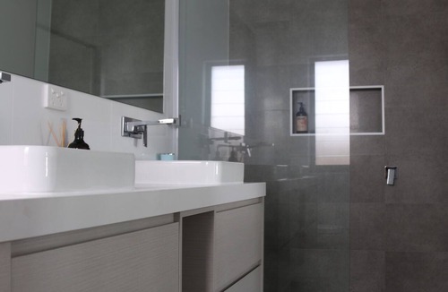 Werri Beach Apartment | Private Studio Room