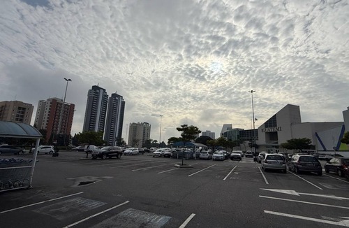 Sorocaba Apartment | Private suite next to Iguatemi shopping mall (Shared space)