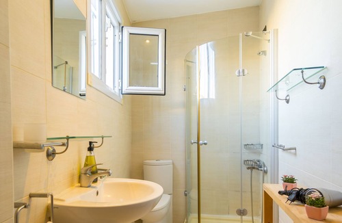 Kabatas Apartment | Private Terrace & Great Bosphorus View
