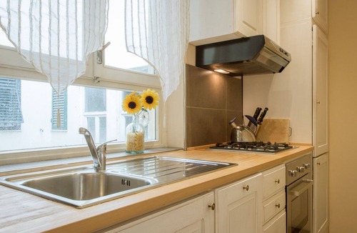 Sant' Ambrogio Apartment | Private Terrace Santa Croce View Elevator 2 Min Walk to Duomo