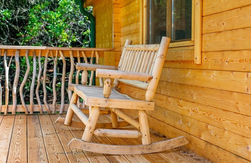 Marion Cabin | PRIVATE Tiny Cabin+90 acres of hiking+baby goats