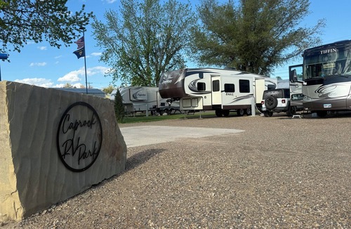 Glendive House | Private Tiny Cabin in Glendive Near Makoshika Park - Free Parking & WiFi