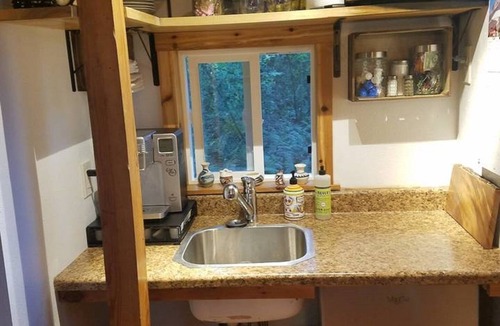Beaverton Cabin | Private tiny forest cabin near Portland and local wineries.