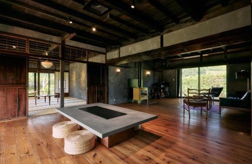 Iijima Villa | Private Traditional Japanese House with Alps View 一棟貸し古民家宿 nagare