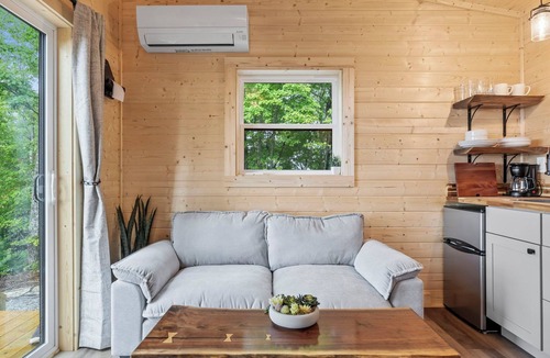 Brevard Cabin | Private Treehouse with Sauna and Epic Views!