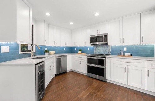 Tarpon Springs House | “Private Tropical Oasis w/Resort Pool, Tiki Bar & Hot Tub"