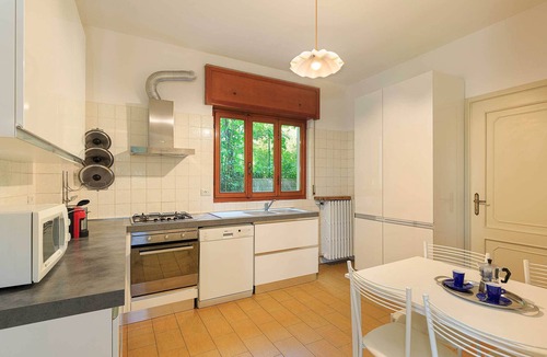 Carciano Villa | Private vacation home with an incomparable lakeview! - Villa Due Riviere