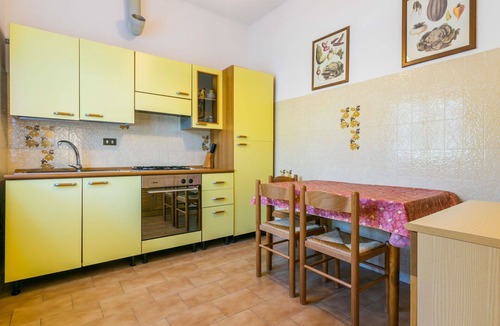 Rosignano Marittimo House | Private Villa with WIFI, A/C, private pool, TV, patio, pets allowed, panoramic view, parking