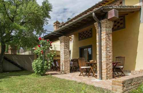 Castelfiorentino Villa | Private Villa with WIFI, private pool, TV, terrace, panoramic view, parking, close to San Gimignano