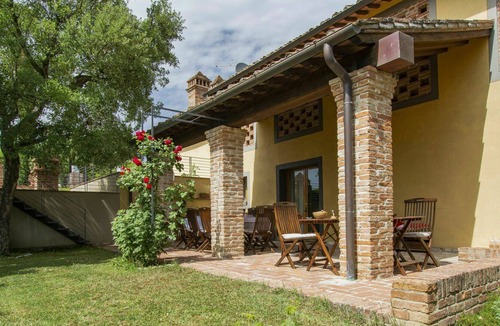 Castelfiorentino House | Private Villa with WIFI, private pool, TV, patio, panoramic view, parking, close to San Gimignano