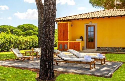 Grosseto House | Private Villa Among Pine Trees And Lavender