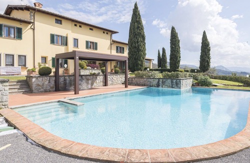Massa e Cozzile Villa | Private Villa with WIFI, hot tub, private pool, sauna, A/C, TV, patio, pets allowed, panoramic view