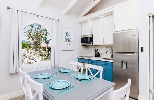Potrero Condo | Private Villa | Pool, Patio & Concierge