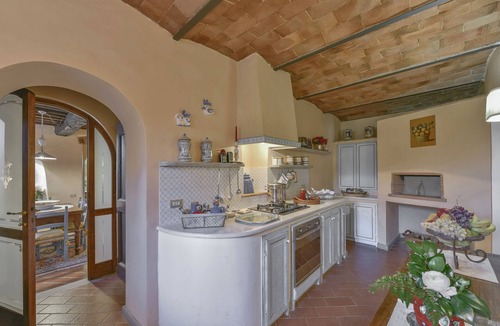 Casalguidi Villa | Private villa with 7 bedrooms and 5 bathrooms. Swimming Pool, A/C and WiFi!