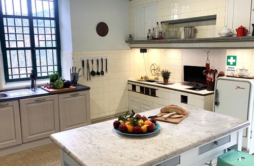 Massarosa House | Private Villa with private pool, A/C, WIFI, TV, veranda, panoramic view, close to Viareggio