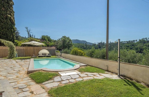Massarosa House | Private Villa with private pool, A/C, WIFI, TV, veranda, panoramic view, close to Viareggio