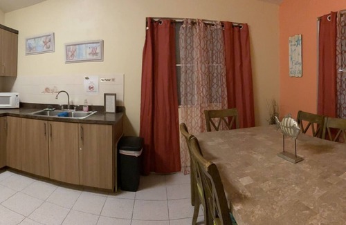 El Combate Villa | Private villa with pool, 3-5 min walk from Combate beach