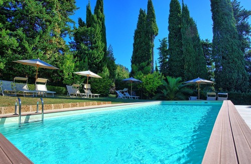 Santa Lucia Villa | Private Villa with private pool, WIFI, A/C, hot tub, TV, patio, panoramic view, close to Viareggio