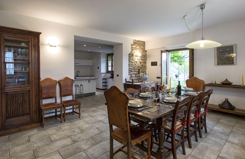 Cortona Villa | Private Villa with sauna, WIFI, hot tub, A/C, pool, TV, terrace, panoramic view, close to Cortona