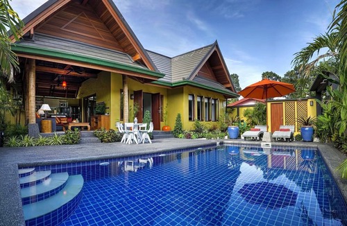 Laem Set Villa | Private Villa with Swimming pool, jetted Plunge Pool and Free Transfers