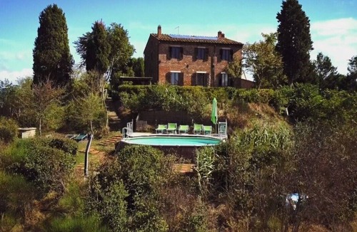 Ponte di Gabbiano House | Private villa with swimming pool and spectacular views of Siena