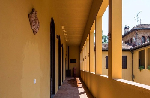 Lastra a Signa Villa | Private Villa with WIFI, private pool, A/C, TV, patio, pets allowed, panoramic view, parking