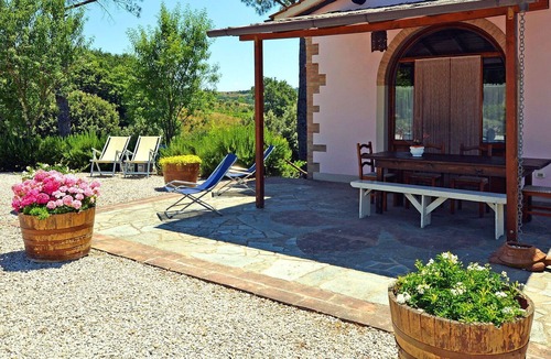 Certaldo Villa | Private Villa with WIFI, private pool, TV, terrace, panoramic view, parking, close to San Gimignano