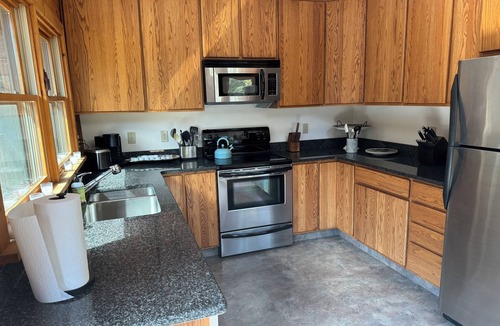 Catskill Cabin | Private Waterfront Cabin - Catskill /Athens