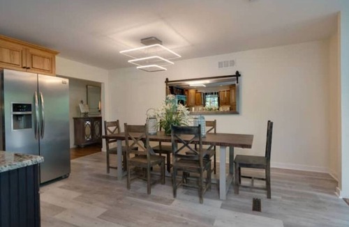 Cadiz House | PRIVATE WATERFRONT DOCK, CANOES, GAME ROOOM, FIRE PIT, NATIONAL PARK