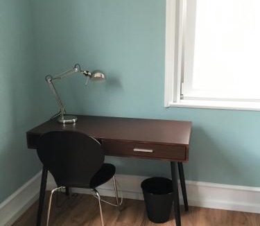 Stuttgart House | private Zimmer im Serviced Apartment - mit wöchentlicher Reinigung