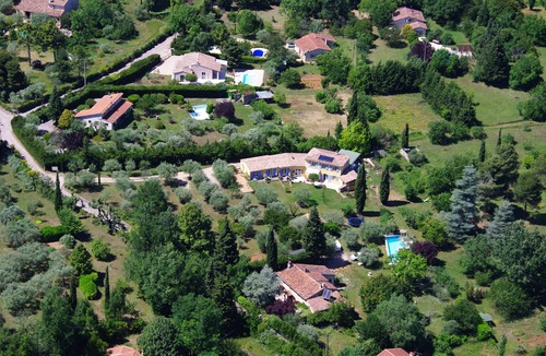 Callian Cottage | Privatized places