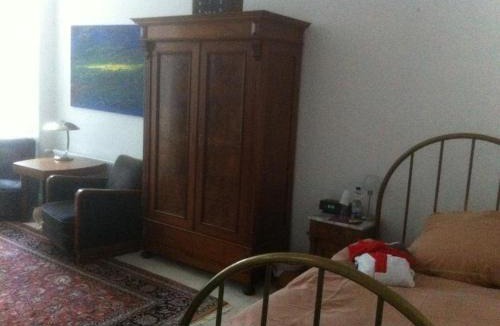 Vahrenwald-List House | Privatzimmer Wagner