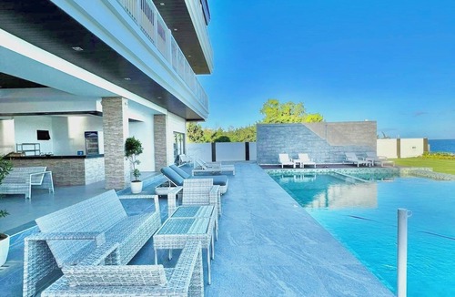 Maribago House | Privé is a modern private 8-bedroom resthouse. A private sanctuary for everyone.