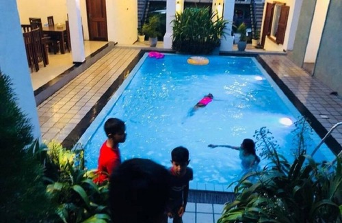 Nalagasdeniya House | Privet Hikka House is we give to your Group all the entire House