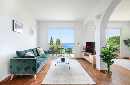 Cap d'Ail Apartment | Proche Monaco, vue mer et accès à la plage