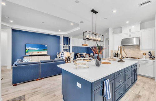 Naples House | Professionally decorated 3/3 home in Esplanade Golf and Country Club Naples
