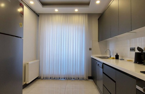 Lara Apartment | Professionally Maintained Spacious New Suites 2-6