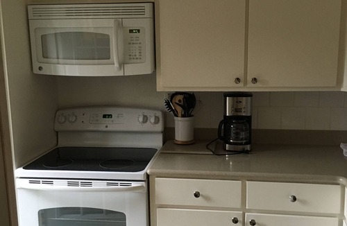 Harrisburg House | Professors' Place - Beautiful River View! WHOLE HOUSE! 20 min. to Hershey