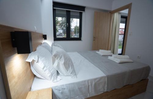 Aridaia Apartment | Project Georgiadi #2 - Modern Apartment in peaceful neighborhood - 15 mins from Loutra Pozar