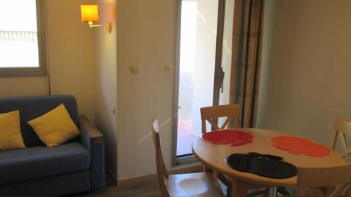 Saint-Raphael Apartment | Promenade des Bains Apartment