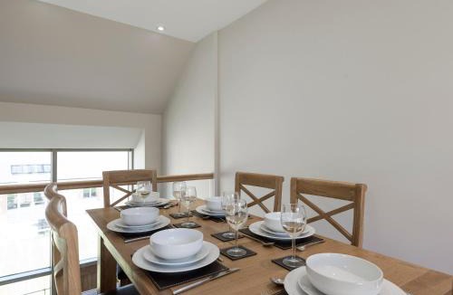 Ventnor House | Property 1