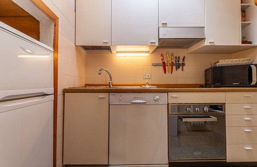La Thuile Apartment | 🏠 PROPERTY DESCRIPTIONWelcome to Casa Alpina, in the heart of La Thuile, Valle d’Aosta. A typical mountain apartment, cozy and comfortable, immersed in the tranquility of an alpine village. Ideal for those seeking relaxation, nature, and ski slopes