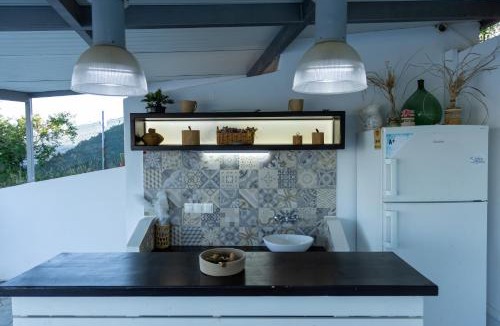 Salamis Villa | Prosili