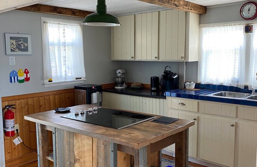 Prospect Bay Cottage | Prospect Bay Oceanfront - Close to Halifax/Peggy's Cove & More STR2627B0763