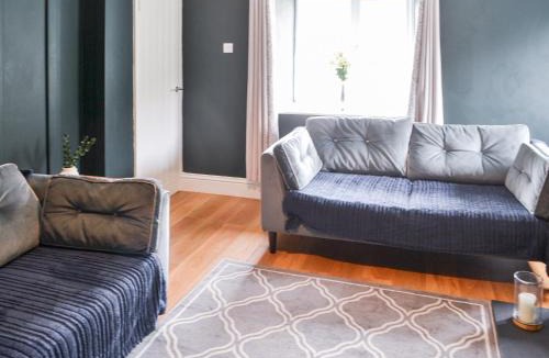 Allendale House | Prospect Cottage