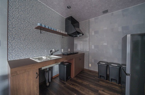 Bibai House | PROSTIMO
