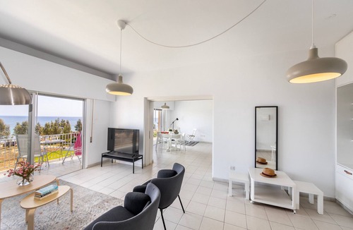 Pernera Apartment | Protaras Beachfront H2O Suite