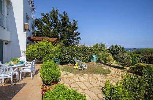 Pernera Apartment | Protaras Beachfront Sirina Lina Suite