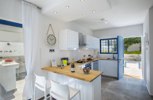 Protaras Villa | Protaras Fig Tree Bay Villa Loulla