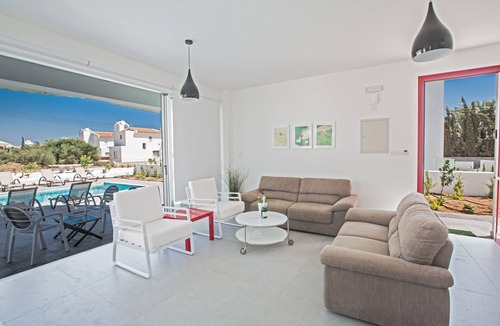 Protaras Villa | Protaras Greco Villa CCV2 - a villa that sleeps 10 guests in 5 bedrooms